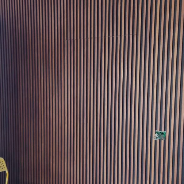 דלתות פנים בקו 0 + חיפויי קיר 6